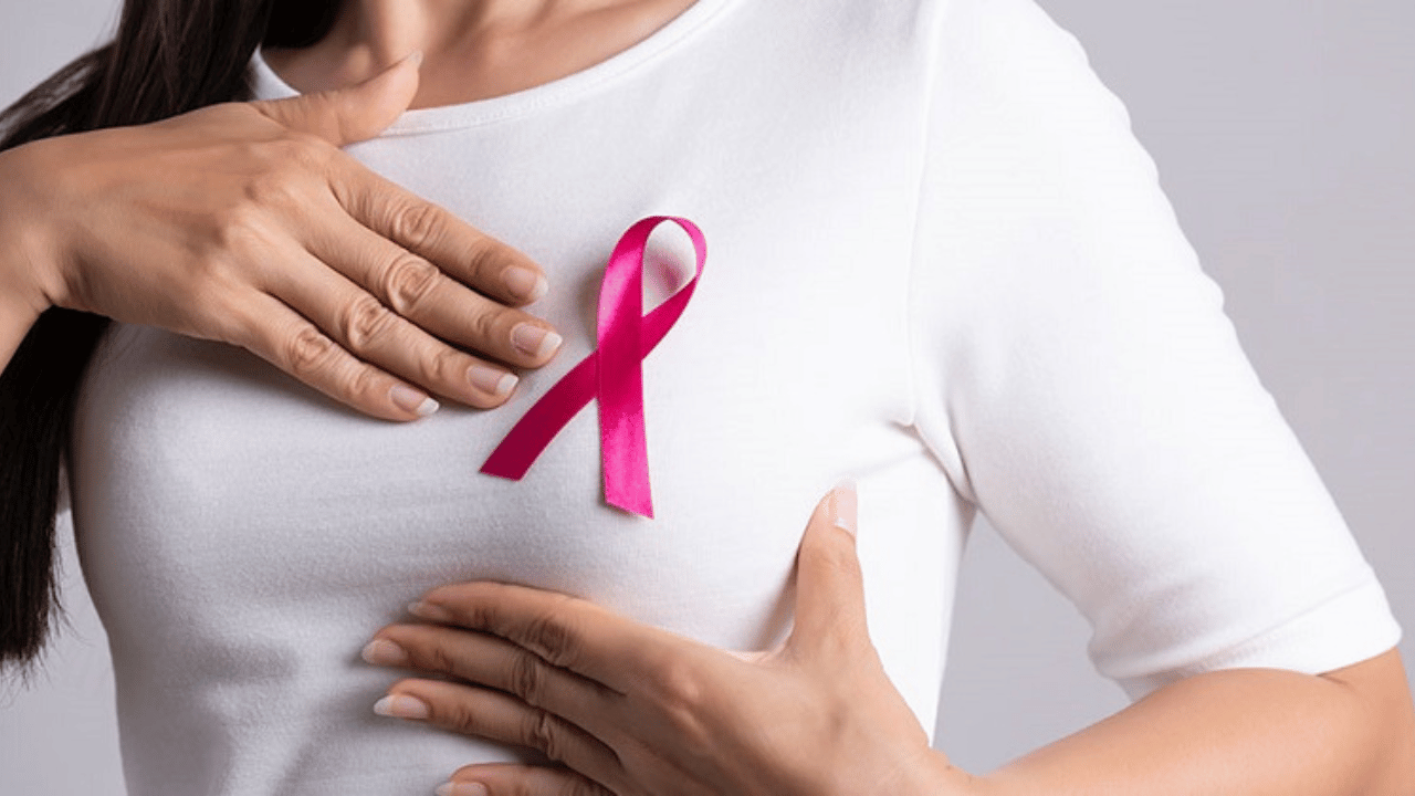 Outubro rosa alerta mulheres para importância de prevenção do câncer de mama