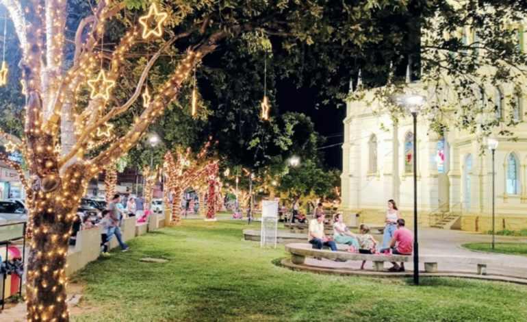 Acender das luzes de natal acontece nesta sexta-feira (29) em Bom Despacho