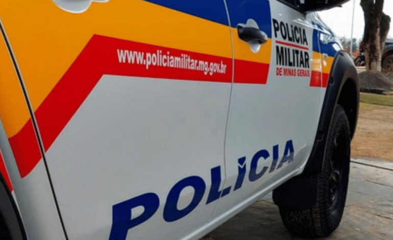 Assaltantes roubam Hilux na zona rural de Nova Serrana e vítima é ameaçada com arma de fogo