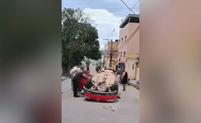 Batida entre carro e caminhão deixa motorista ferida, em Nova Serrana