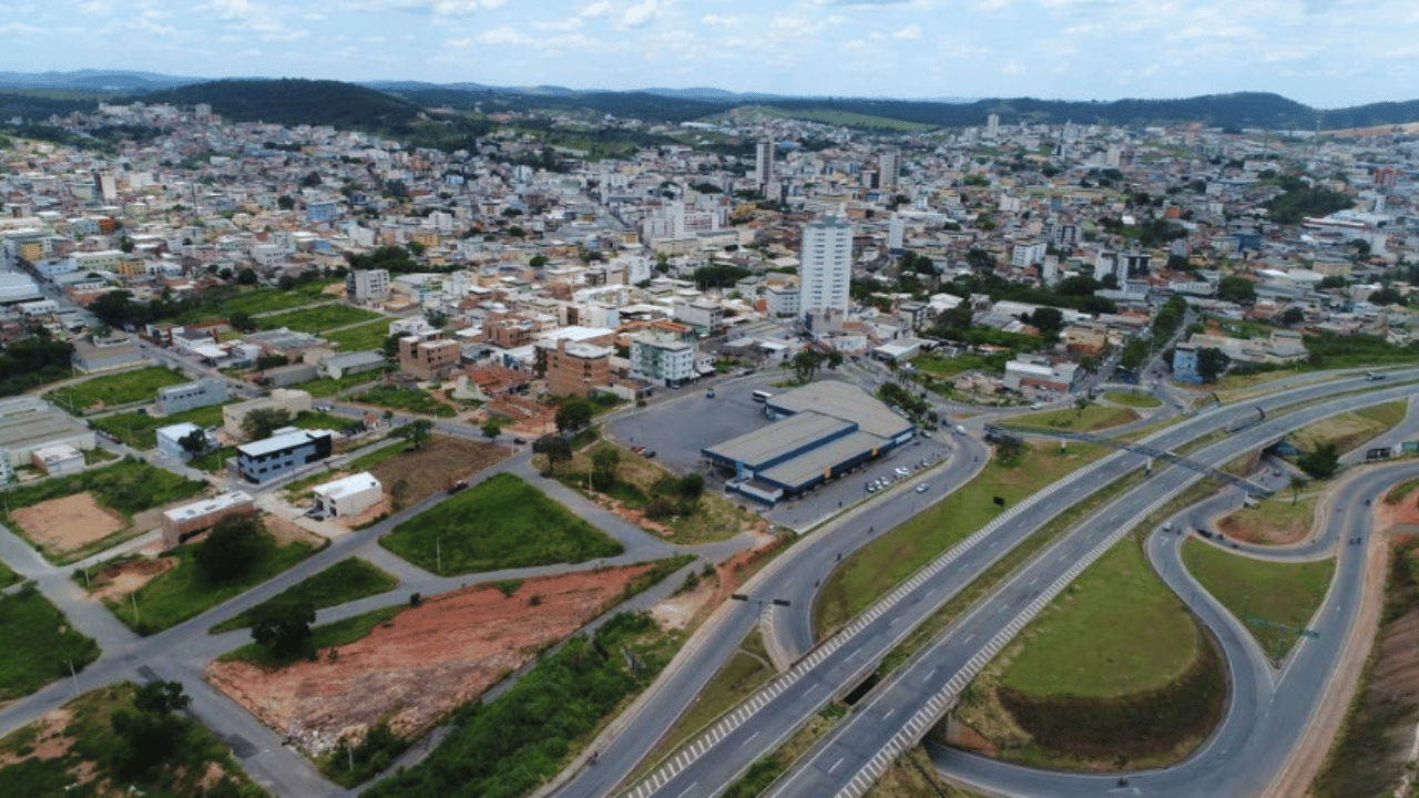 Nova Serrana recebe reconhecimento por boas práticas na saúde