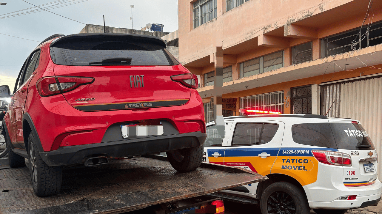 Polícia Militar recupera veículo clonado e roubado e prende autor no Beija Flor