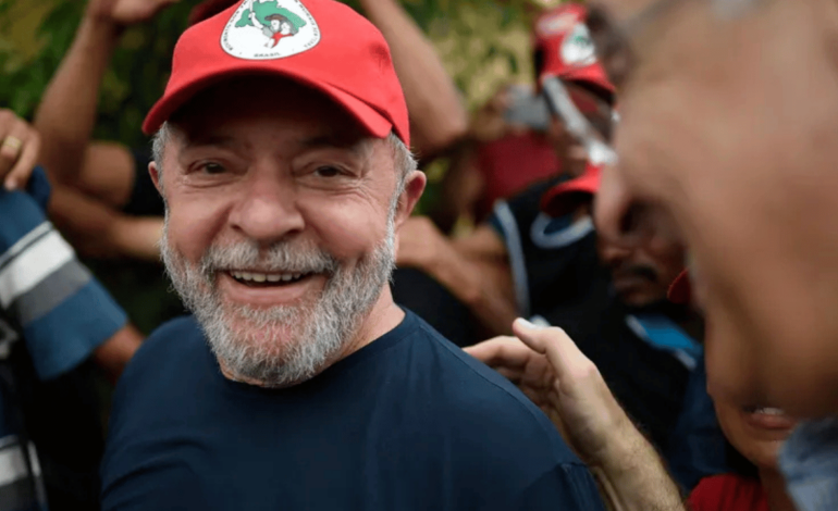 Lula virá a Minas para anúncio da entrega de áreas ao MST no estado
