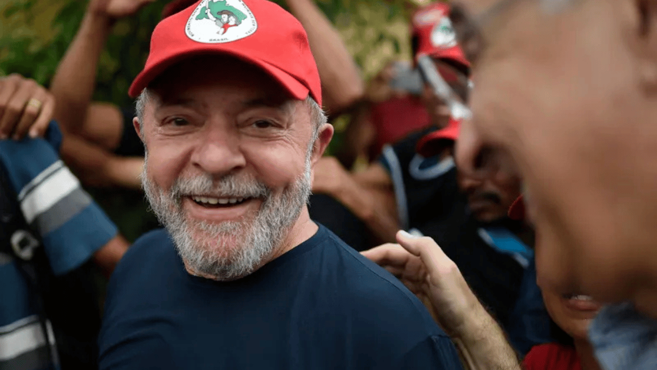 Lula virá a Minas para anúncio da entrega de áreas ao MST no estado