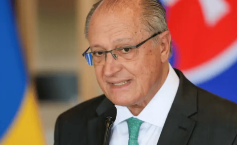 Governo dá 24 horas para Meta remover vídeo manipulado de Alckmin