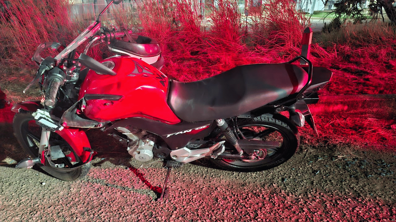 Homem fica gravemente ferido após ser atropelado por moto na BR-262