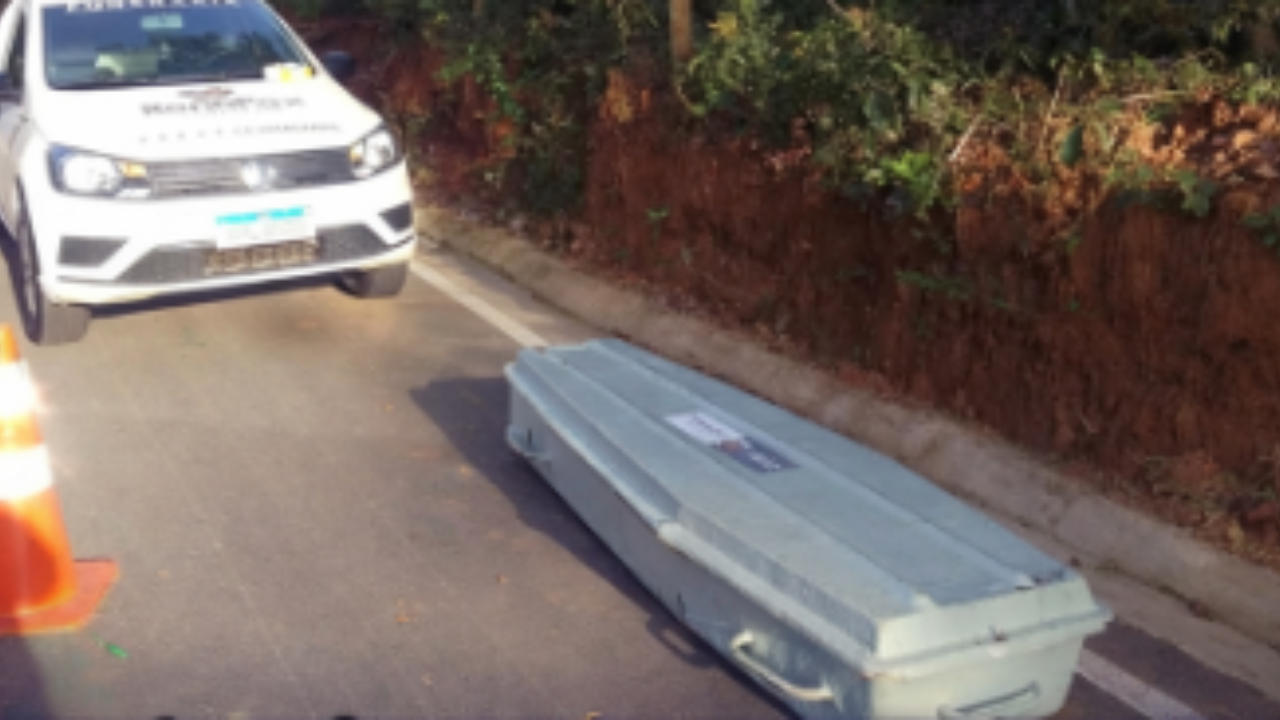Corpo é encontrado em estrada na zona rural de Nova Serrana