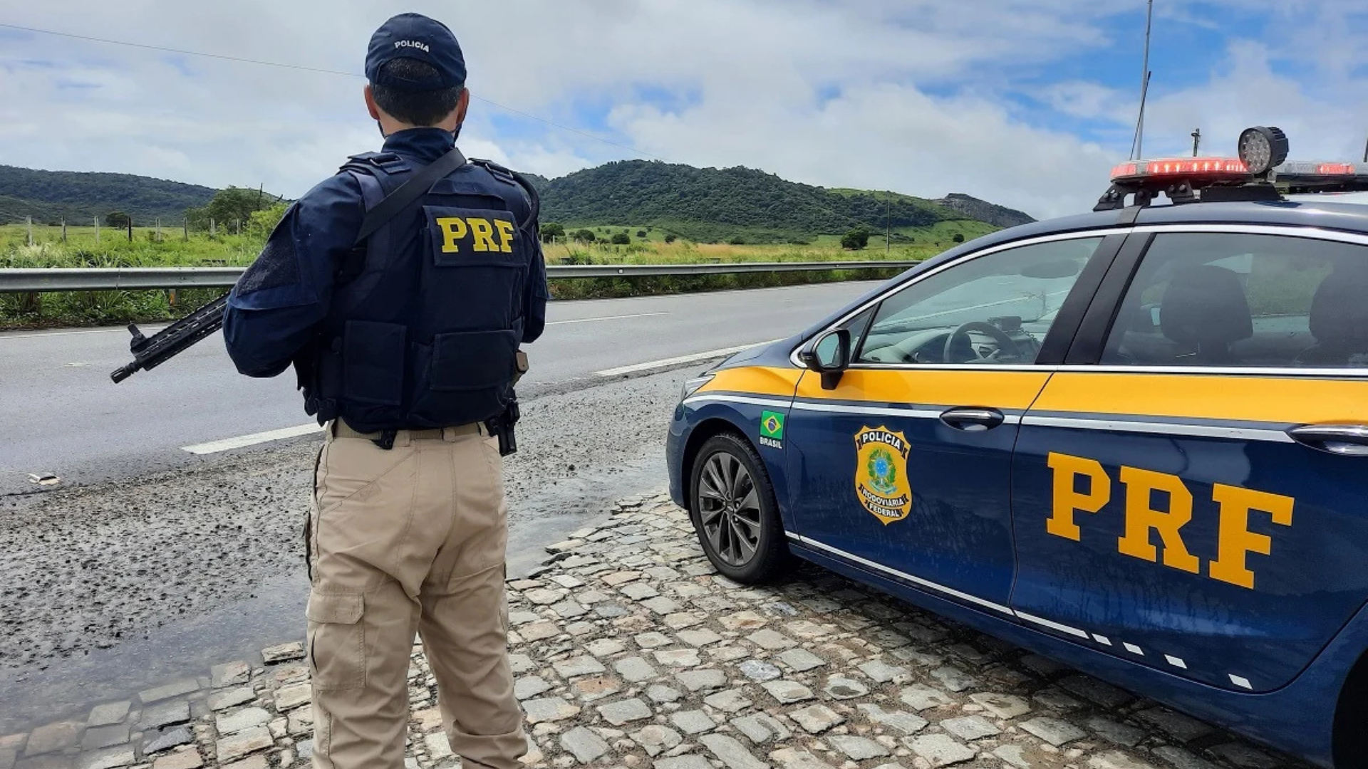 PRF alerta para aumento de colisões traseiras e orienta motoristas no feriado do Dia do Trabalho