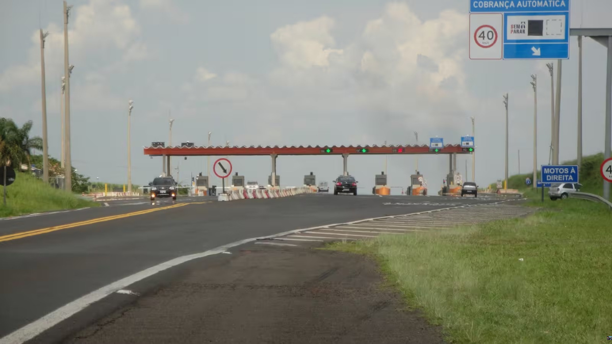 Pedágio da BR-262 aumenta em setembro; tarifa em Nova Serrana passa para R$ 9,40