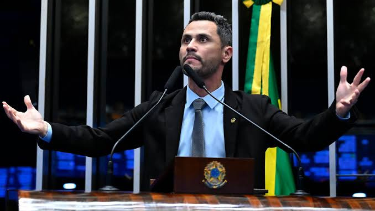 Cleitinho Azevedo é eleito governador de Minas Gerais no primeiro turno