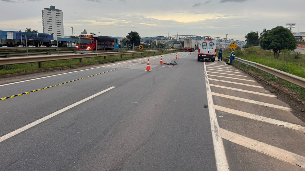 Homem morre atropelado na BR-262, em Nova Serrana; motorista foge sem prestar socorro