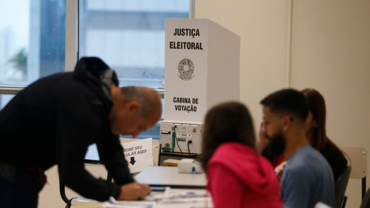 Eleições 2026: o que você precisa saber para votar neste domingo (25)